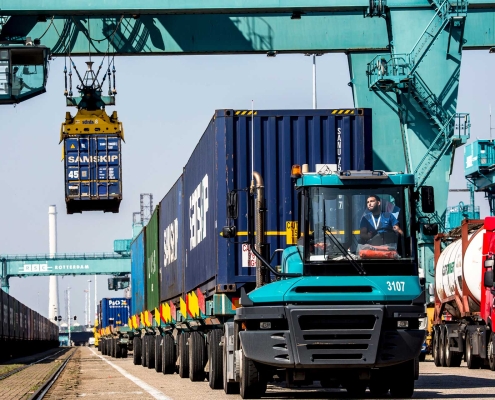 port containers and intermodal